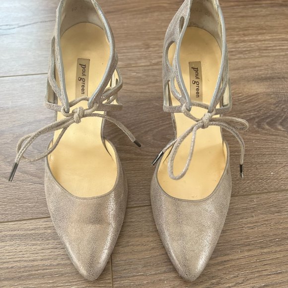 Barely worn Paul Green pumps; 3 1/4” heels. Size 6.5 U.S. - Picture 1 of 7